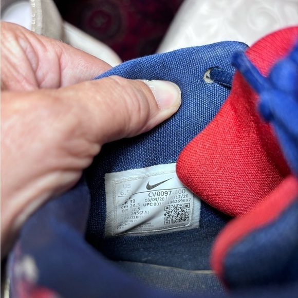 Nike Kybrid What The USA Size 5year Basketball Shoe CV0097-400 - Picture 7 of 8